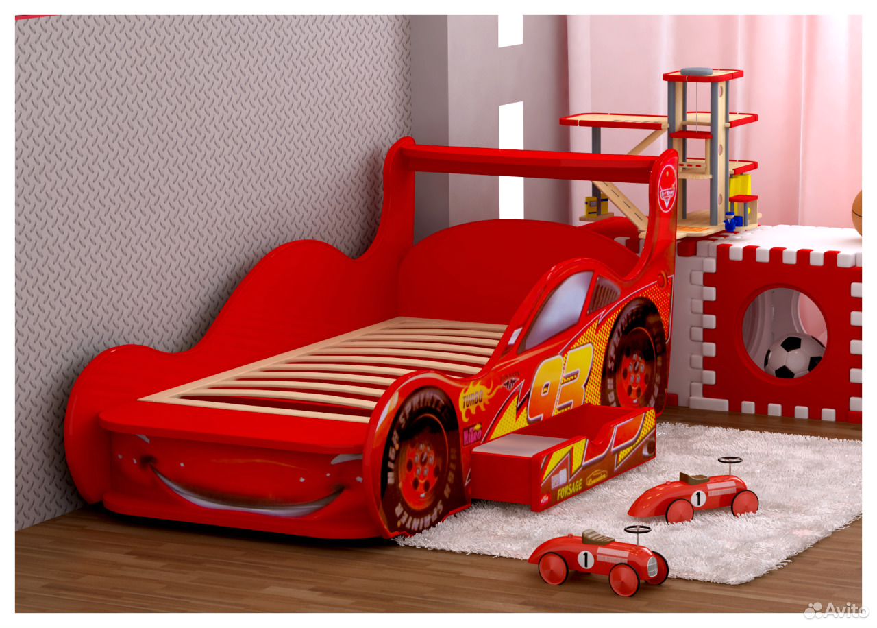 Кровать детская машина с выдвижным ящиком