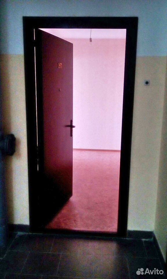 Дверь во внутрь квартиры