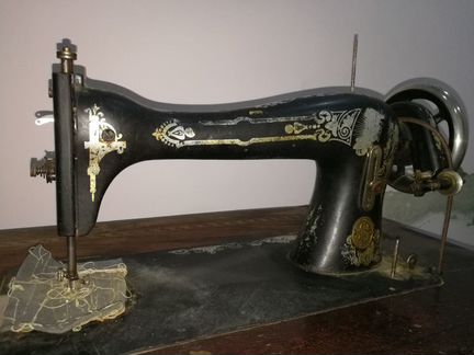 Швейная машина начала 20 века