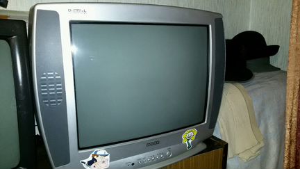 Телевизор polar