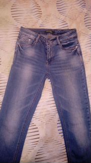 Продам джинсы р28