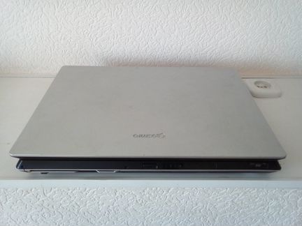 Ноутбук Toshiba Qosmio G30