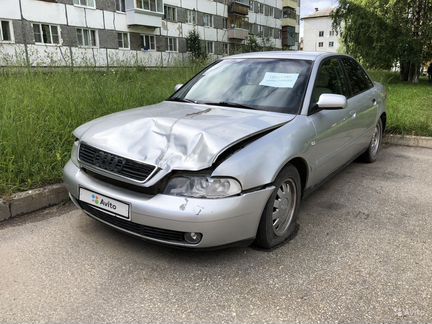 Audi A4 2.4 AT, 1999, седан