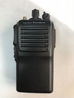 Носимая рация Vertex VX-231-G6-5 UHF