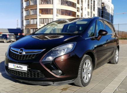 Opel Zafira 1.8 МТ, 2013, минивэн