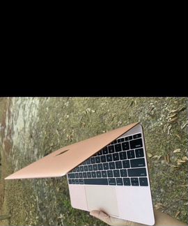Apple MacBook Pro Retina 12 2017