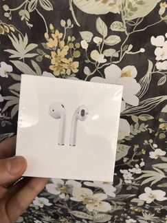 AirPods 2 apple