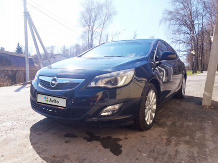Opel Astra 1.4 AT, 2012, 141 296 км