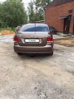 Volkswagen Polo 1.6 МТ, 2016, битый, 94 000 км