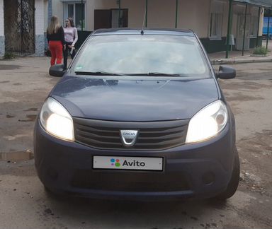 Dacia Sandero 1.4 МТ, 2009, 307 000 км