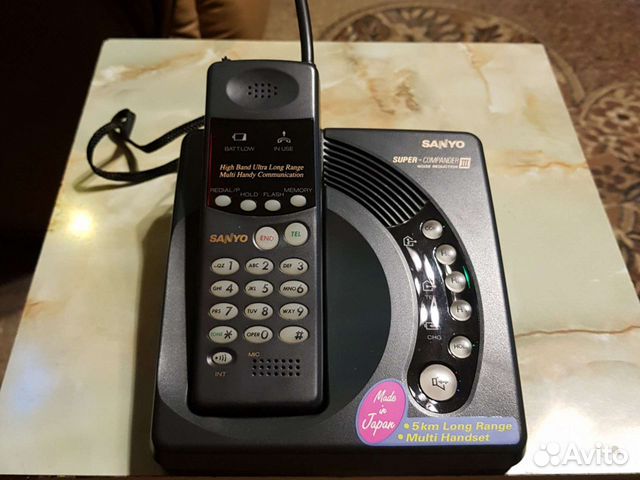 Телефон sanyo Япония дальнобойный