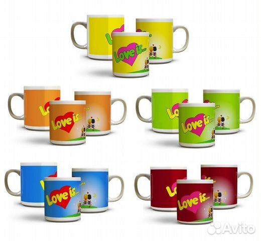Кружки Love is цвета разные