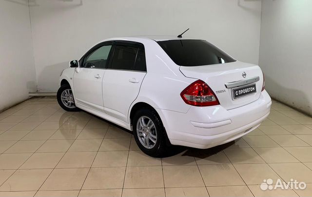 Nissan Tiida `2012