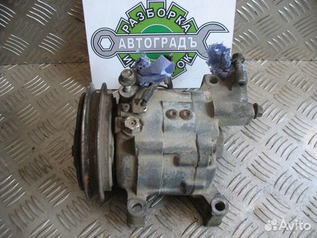 Компрессор кондиционера Nissan X-Trail T30 2.2