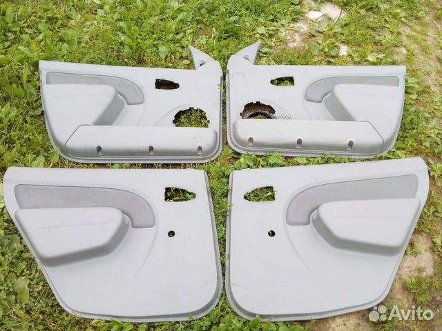 Обивки дверей Рено Логан 1