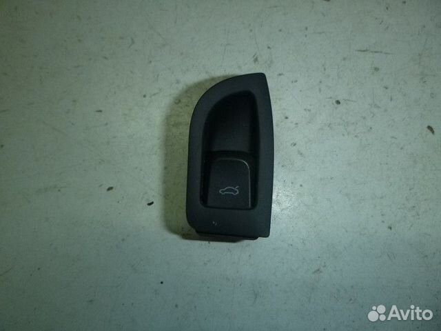 Кнопка открывания багажника audi A4 B8 2007