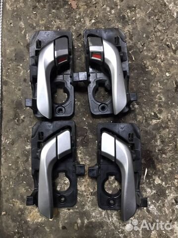 Внутренние дверные ручки Hyundai Solaris 2