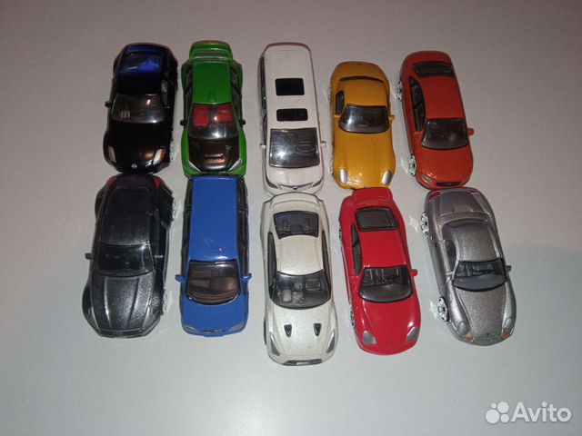 Модель автомобиля Realtoy