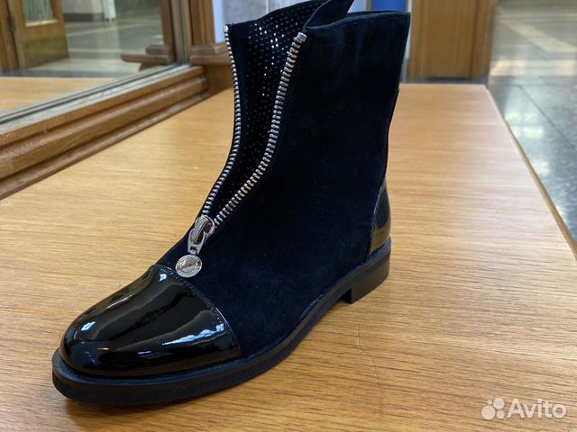 Ботинки женские