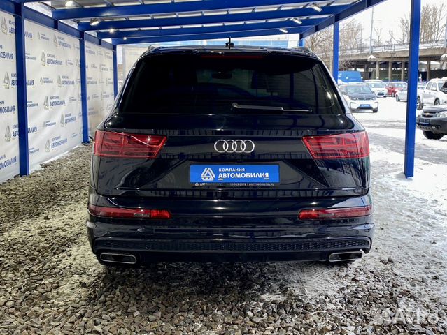 Audi Q7 `2015