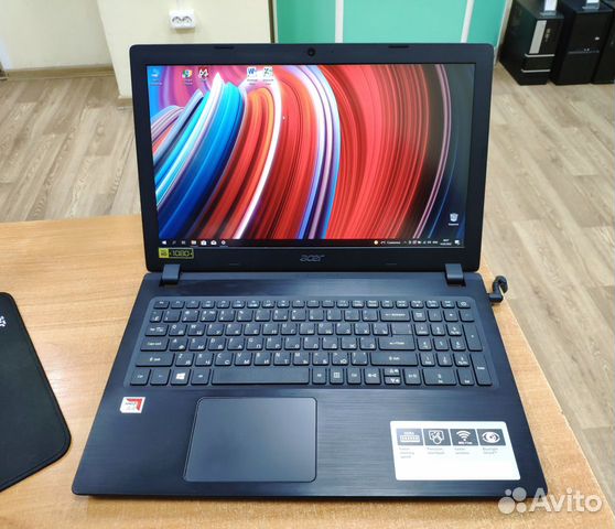 Ноутбук Acer в идеале/ 1920x1080/ 6Gb DDR4/ SSD