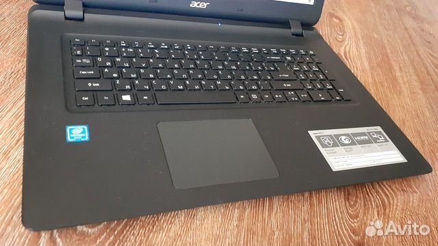 Ноутбук 17 дюймов Acer aspire es1 732