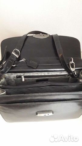 Кожаный портфель