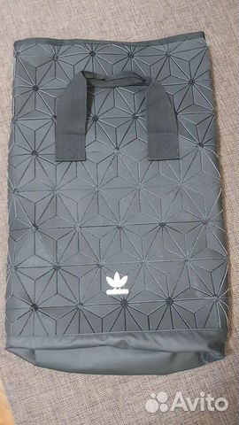 Новый рюкзак. Бренд adidas