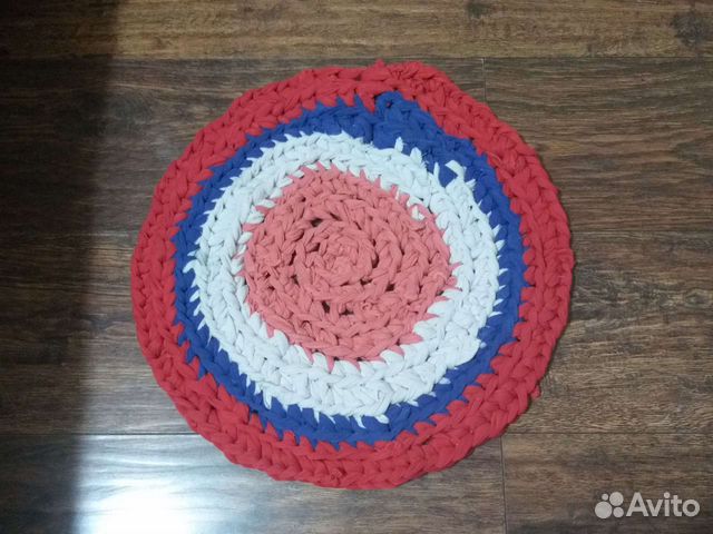 Коврик вязаный крючком