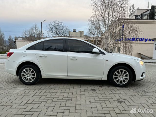 Chevrolet Cruze 1.6 AT, 2011, 149 500 км