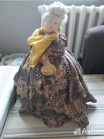 Самовар советский с куклой