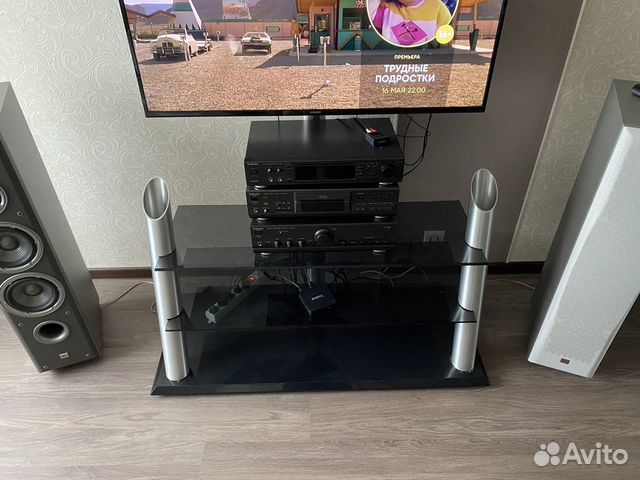 Стойка technics и Акустика jbl e 80