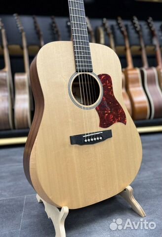 Акустическая гитара Cort (массив)