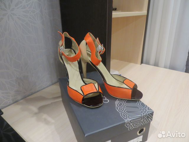 Женские босоножки Corso Como