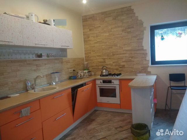 

3-к. дом, 140 м²
