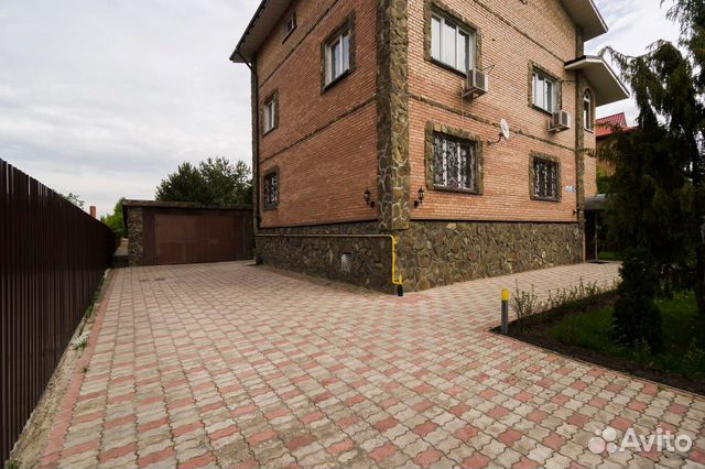 

3-к. дом, 400 м²