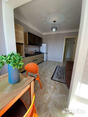 

2-к. квартира, 80 м², 4/12 эт.