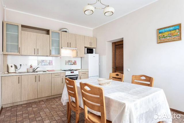 

2-к. квартира, 74 м², 2/3 эт.