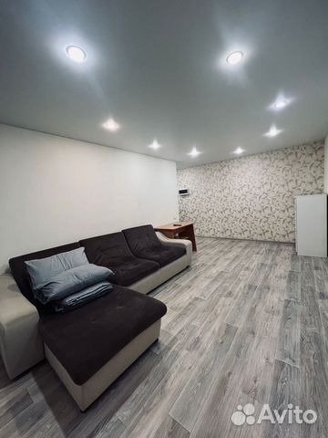 

1-к. квартира, 38 м², 2/5 эт.