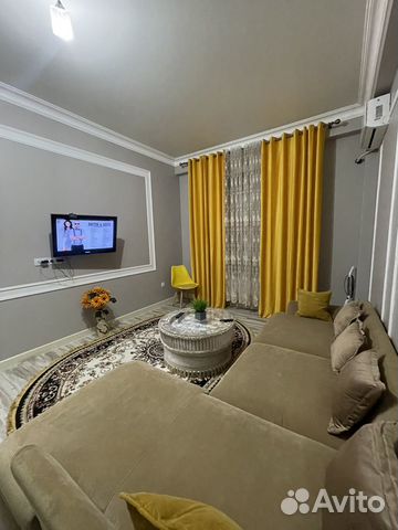 

2-к. квартира, 80 м², 2/9 эт.