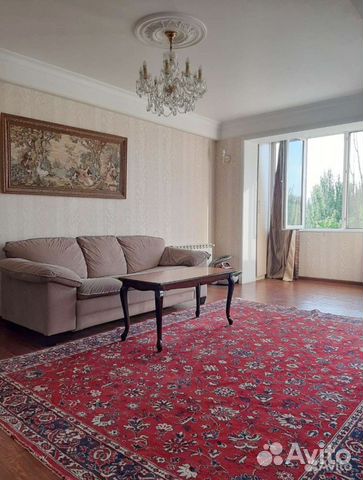 

2-к. квартира, 50 м², 3/5 эт.