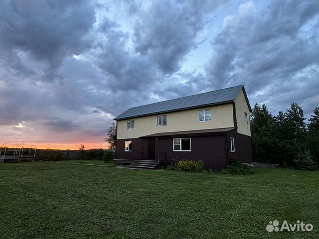 

4-к. дом, 200 м²