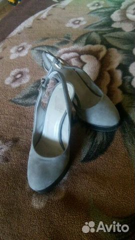 Замшевые туфли