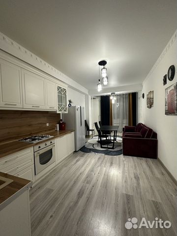 

3-к. квартира, 90 м², 5/11 эт.