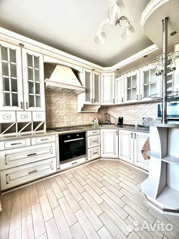 

1-к. квартира, 46 м², 10/16 эт.