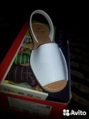 Pablosky белые босоножки новые Pablosky белые босоножки новые