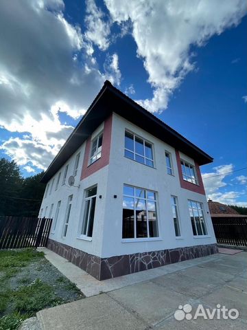 

5-к. таунхаус, 140 м²