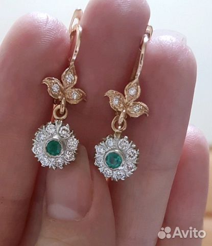 Серьги с бриллиантами и изумрудом