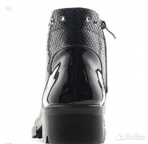 Ботинки из лаковой кожи демисезон (разм. 37) Ботинки из лаковой кожи демисезон (разм. 37)