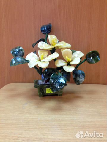 Цветы-бонсай из натурального камня